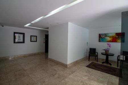 Apartamento para alugar com 129m², 3 quartos e 3 vagasHall Social