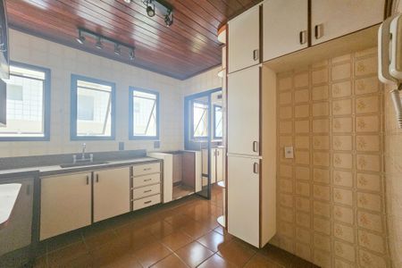 Apartamento para alugar com 137m², 3 quartos e 2 vagas Apartamento para alugar com 137m², 3 quartos e 2 vagascozinha