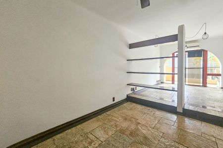 Sala de apartamento para alugar com 3 quartos, 137m² em Jardim Praiano, Guarujá