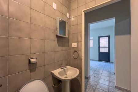 Banheiro de casa para alugar com 1 quarto, 50m² em Bosque da Saúde, São Paulo