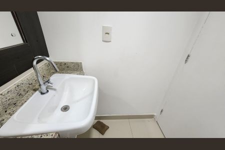 Lavabo de apartamento para alugar com 1 quarto, 70m² em Ondina, Salvador