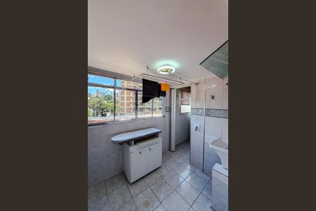 Apartamento à venda com 84m², 2 quartos e 1 vagaÁrea de Serviço