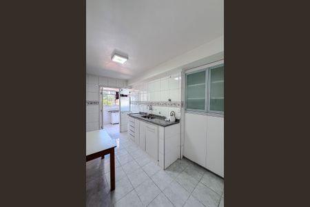 Apartamento à venda com 84m², 2 quartos e 1 vagaCozinha