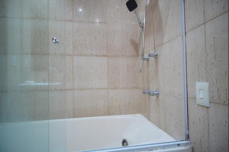 Apartamento à venda com 159m², 2 quartos e 1 vagaBanheiro Corredor