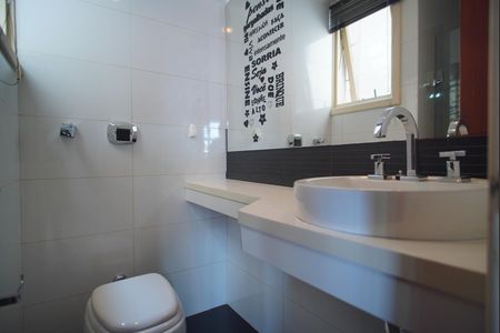 Apartamento à venda com 159m², 2 quartos e 1 vagaLavabo