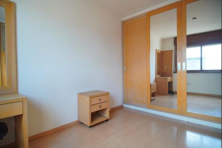 Quarto 2 de apartamento à venda com 2 quartos, 159m² em Bom Jesus, Porto Alegre