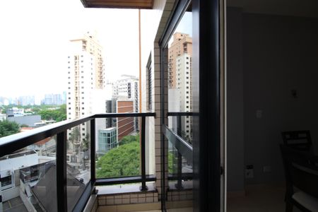 Varanda de apartamento para alugar com 3 quartos, 76m² em Vila Olímpia, São Paulo