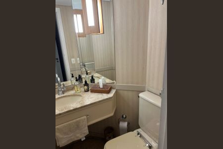 Apartamento à venda com 4 quartos, 208m² em Santa Cecilia, São Paulo