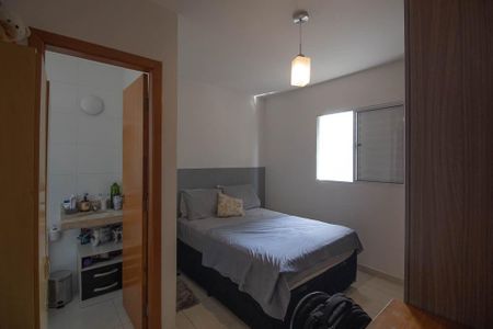 Casa de condomínio à venda com 55m², 2 quartos e 1 vagaSuíte 1