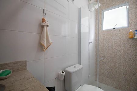 Casa de condomínio à venda com 55m², 2 quartos e 1 vagaBanheiro da Suíte 2