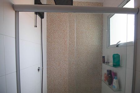 Casa de condomínio à venda com 55m², 2 quartos e 1 vagaBanheiro da Suíte 1