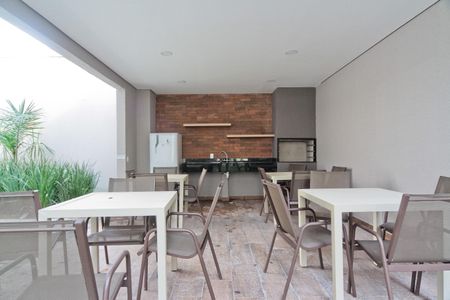 Apartamento à venda com 38m², 2 quartos e sem vaga Apartamento à venda com 38m², 2 quartos e sem vagaÁrea comum - Churrasqueira