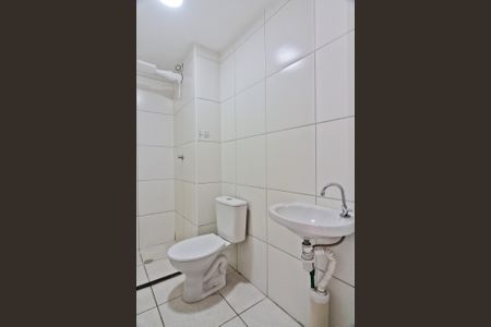 Apartamento à venda com 38m², 2 quartos e sem vaga Apartamento à venda com 38m², 2 quartos e sem vagaBanheiro