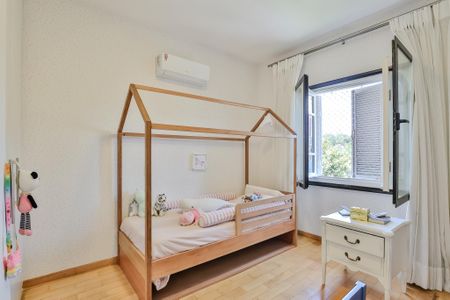 Casa de condomínio à venda com 464m², 5 quartos e 6 vagas