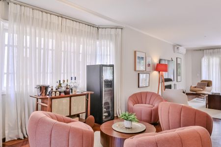 Casa de condomínio à venda com 464m², 5 quartos e 6 vagas