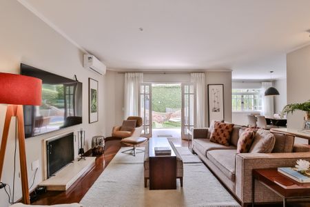 Casa de condomínio à venda com 464m², 5 quartos e 6 vagas