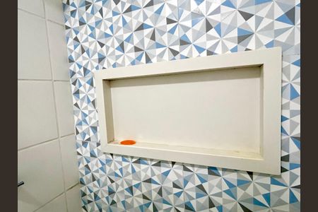 Apartamento à venda com 42m², 2 quartos e 1 vaga Apartamento à venda com 42m², 2 quartos e 1 vagaBanheiro