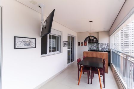 Apartamento à venda com 75m², 2 quartos e 1 vagaVaranda