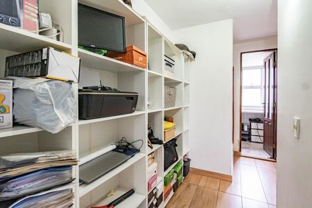 Corredor de apartamento à venda com 2 quartos, 68m² em Jardim da Saúde, São Paulo