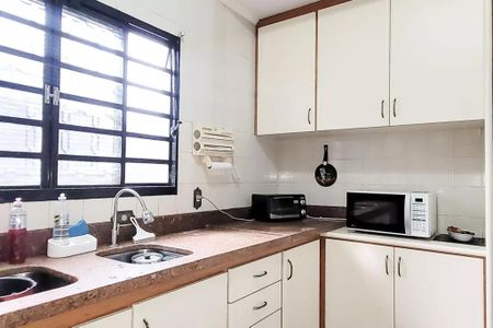 Casa à venda com 400m², 4 quartos e 4 vagasCozinha