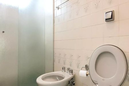 Casa à venda com 400m², 4 quartos e 4 vagasBanheiros