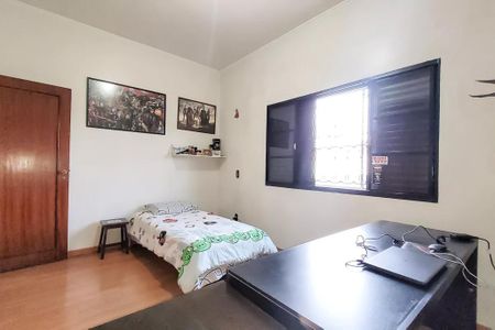 Casa à venda com 400m², 4 quartos e 4 vagasDormitorio