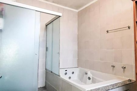 Casa à venda com 400m², 4 quartos e 4 vagasBanheiros