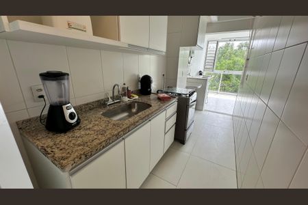 Apartamento à venda com 66m², 2 quartos e 1 vaga Apartamento à venda com 66m², 2 quartos e 1 vagaCozinha