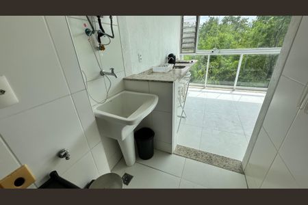 Apartamento à venda com 66m², 2 quartos e 1 vaga Apartamento à venda com 66m², 2 quartos e 1 vagaÁrea de Serviço