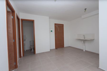 Sala de apartamento para alugar com 2 quartos, 32m² em Vila Antonieta, São Paulo