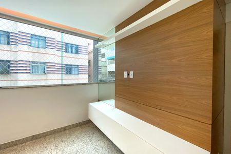 Apartamento para alugar com 90m², 3 quartos e 2 vagasDetalhe da Sala