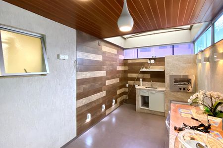 Apartamento para alugar com 90m², 3 quartos e 2 vagasÁrea privativa