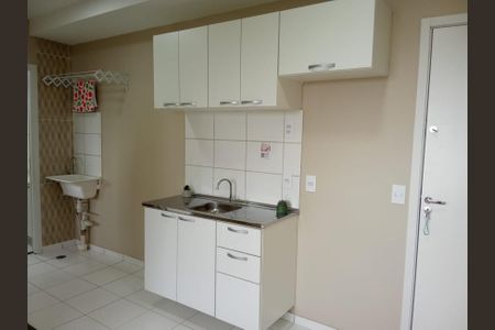 Apartamento à venda com 37m², 2 quartos e 1 vagaFoto 02