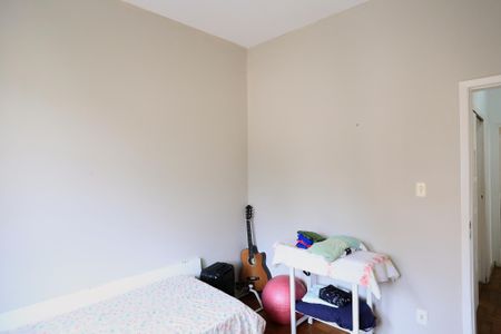 Apartamento à venda com 75m², 3 quartos e sem vaga Apartamento à venda com 75m², 3 quartos e sem vagaQuarto