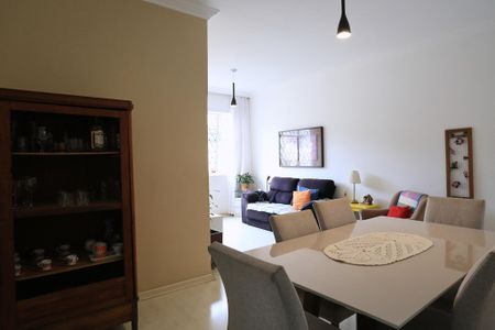 Apartamento à venda com 75m², 3 quartos e sem vaga Apartamento à venda com 75m², 3 quartos e sem vagaSala