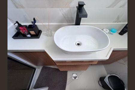 Apartamento para alugar com 197m², 2 quartos e 1 vaga Apartamento para alugar com 197m², 2 quartos e 1 vagaSuíte 1 - Banheiro