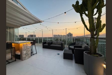 Apartamento para alugar com 197m², 2 quartos e 1 vaga Apartamento para alugar com 197m², 2 quartos e 1 vagaÁrea externa