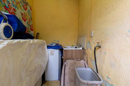 Casa à venda com 183m², 1 quarto e sem vagaÁrea de Serviço e Quintal