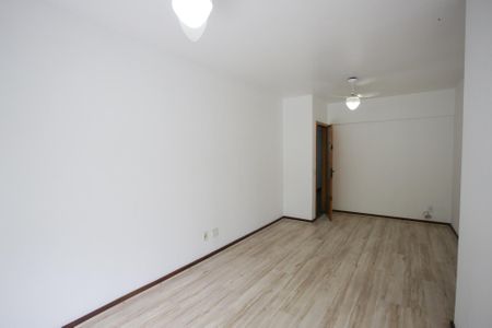 Sala de apartamento à venda com 2 quartos, 60m² em Taquara, Rio de Janeiro