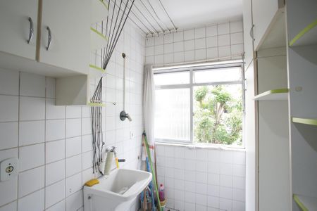 Apartamento à venda com 60m², 2 quartos e 1 vagaÁrea de Serviço