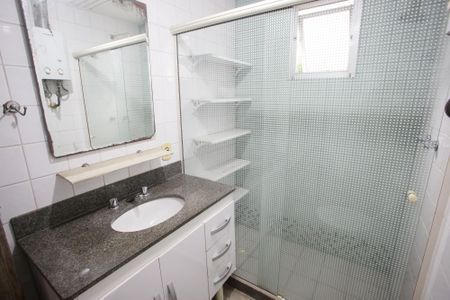 Apartamento à venda com 60m², 2 quartos e 1 vagaBanheiro Social