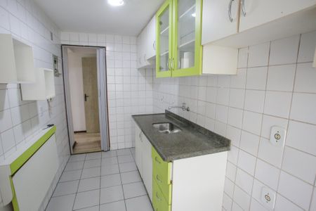 Apartamento à venda com 60m², 2 quartos e 1 vagaCozinha