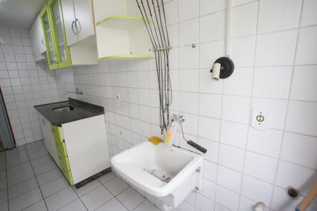Apartamento à venda com 60m², 2 quartos e 1 vagaÁrea de Serviço