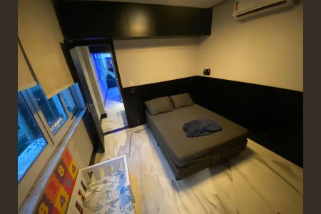 Quarto de apartamento à venda com 1 quarto, 60m² em Copacabana, Rio de Janeiro
