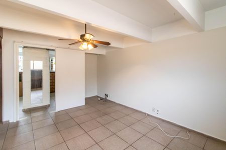 Sala de apartamento para alugar com 3 quartos, 74m² em Parque Cecap, Guarulhos