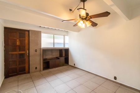 Sala de apartamento para alugar com 3 quartos, 74m² em Parque Cecap, Guarulhos