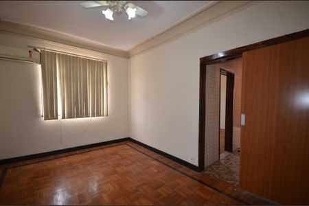 Sala de casa para alugar com 2 quartos, 90m² em Cavalcanti, Rio de Janeiro
