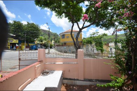 Vista do Quarto 1 de casa para alugar com 2 quartos, 90m² em Cavalcanti, Rio de Janeiro