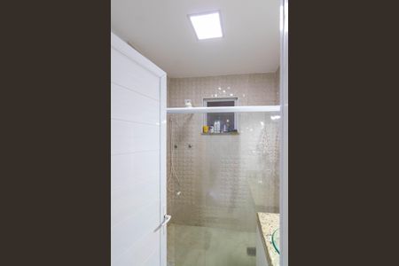 Casa para alugar com 320m², 2 quartos e 3 vagasBanheiro Social