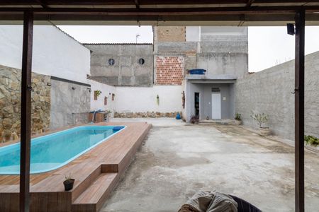 Casa para alugar com 320m², 2 quartos e 3 vagasÁrea externa